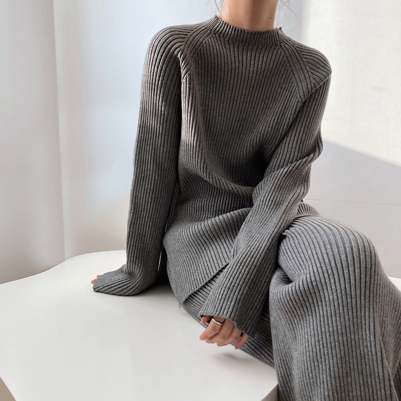 Lalina | Cozy Round Neck Sweater & Wide-Leg Pants Set - Stylish & Comfortable Loungewear